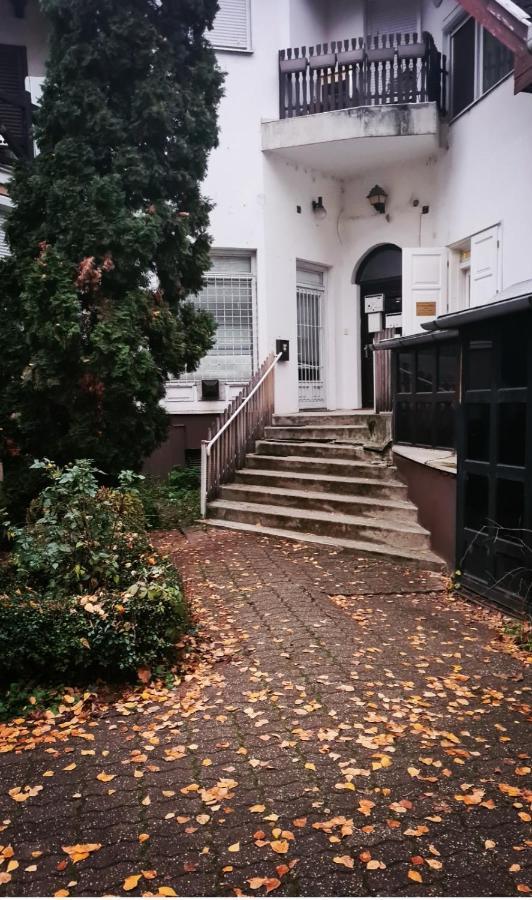 Elit Apartman Apartment Debreţin Exterior foto