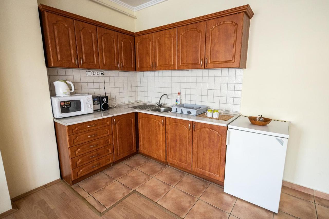 Elit Apartman Apartment Debreţin Exterior foto